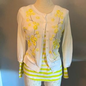 Light weight 3/4 sleeve cardigan with embroidered flowers